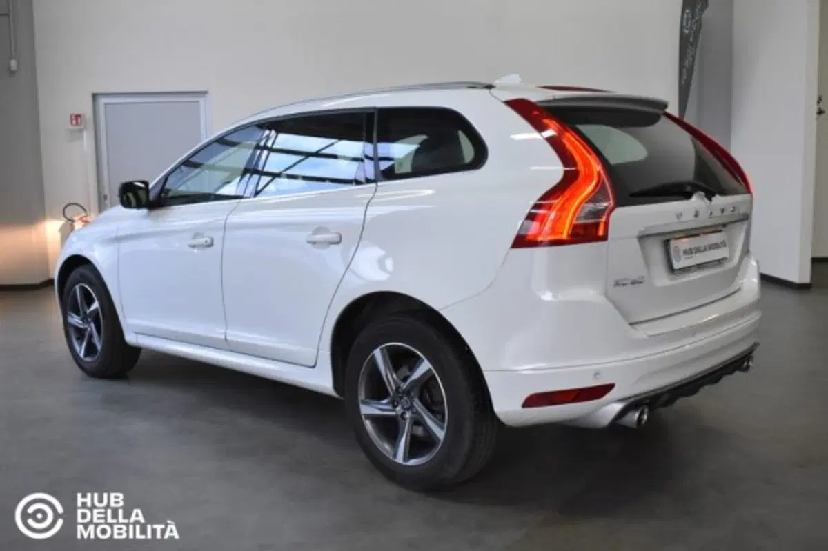 Volvo XC60 usata a Perugia (6)