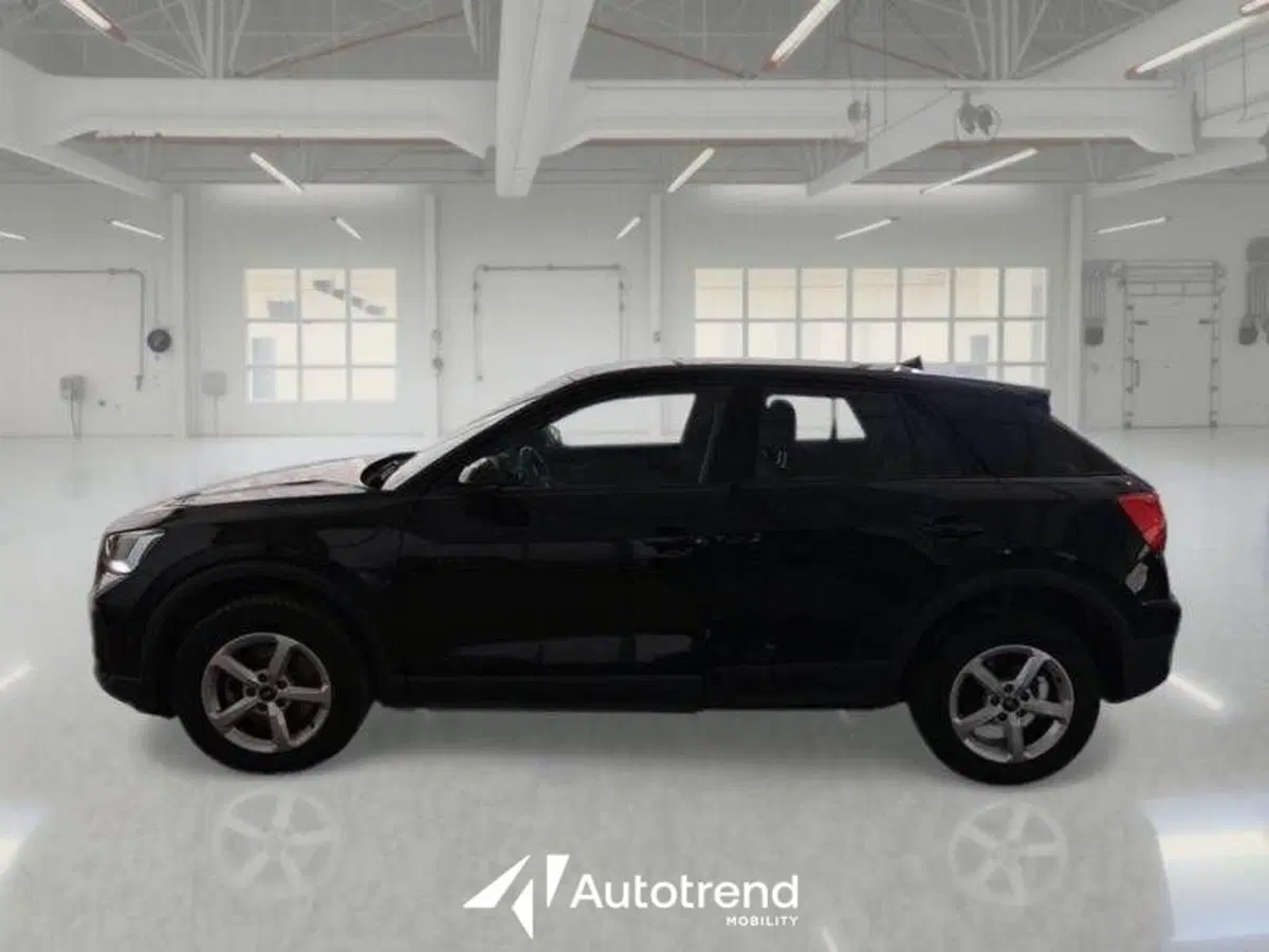 Audi Q2 usata a Lecce (13)