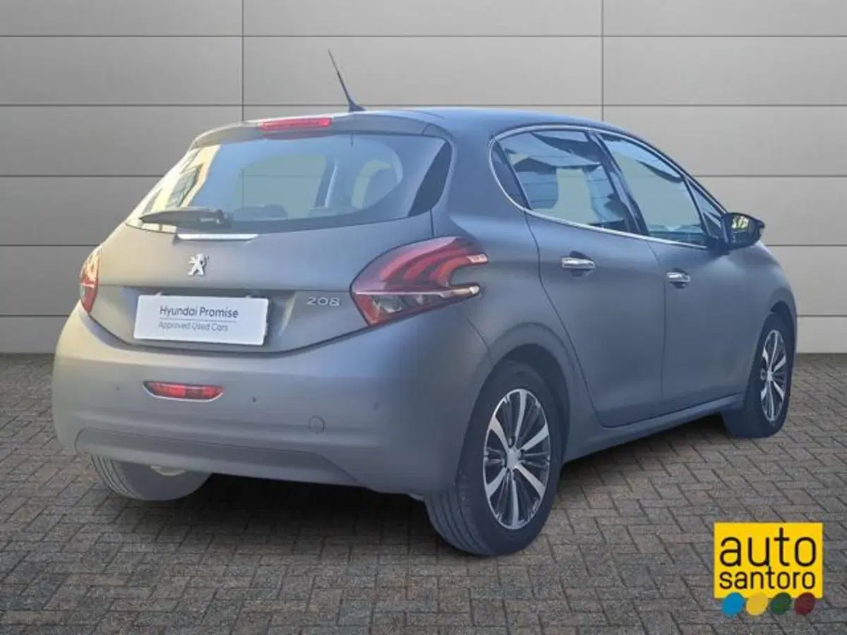 Peugeot 208 usata a Salerno (3)