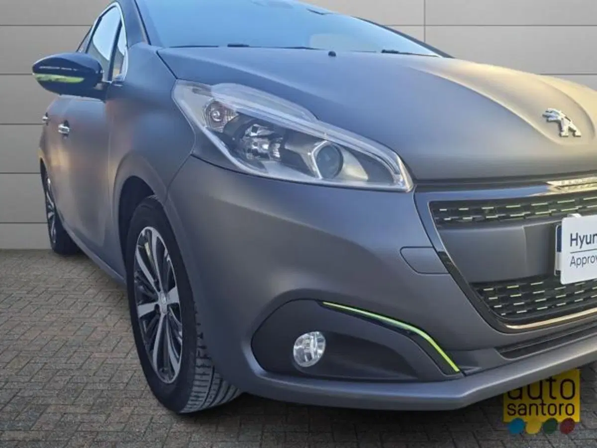 Peugeot 208 usata a Salerno (8)