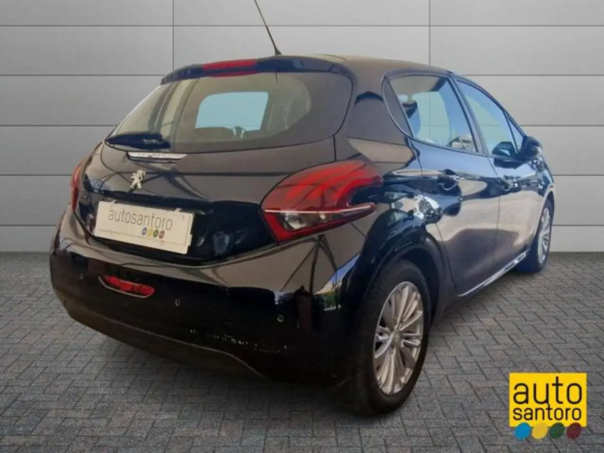 Peugeot 208 usata a Salerno (3)