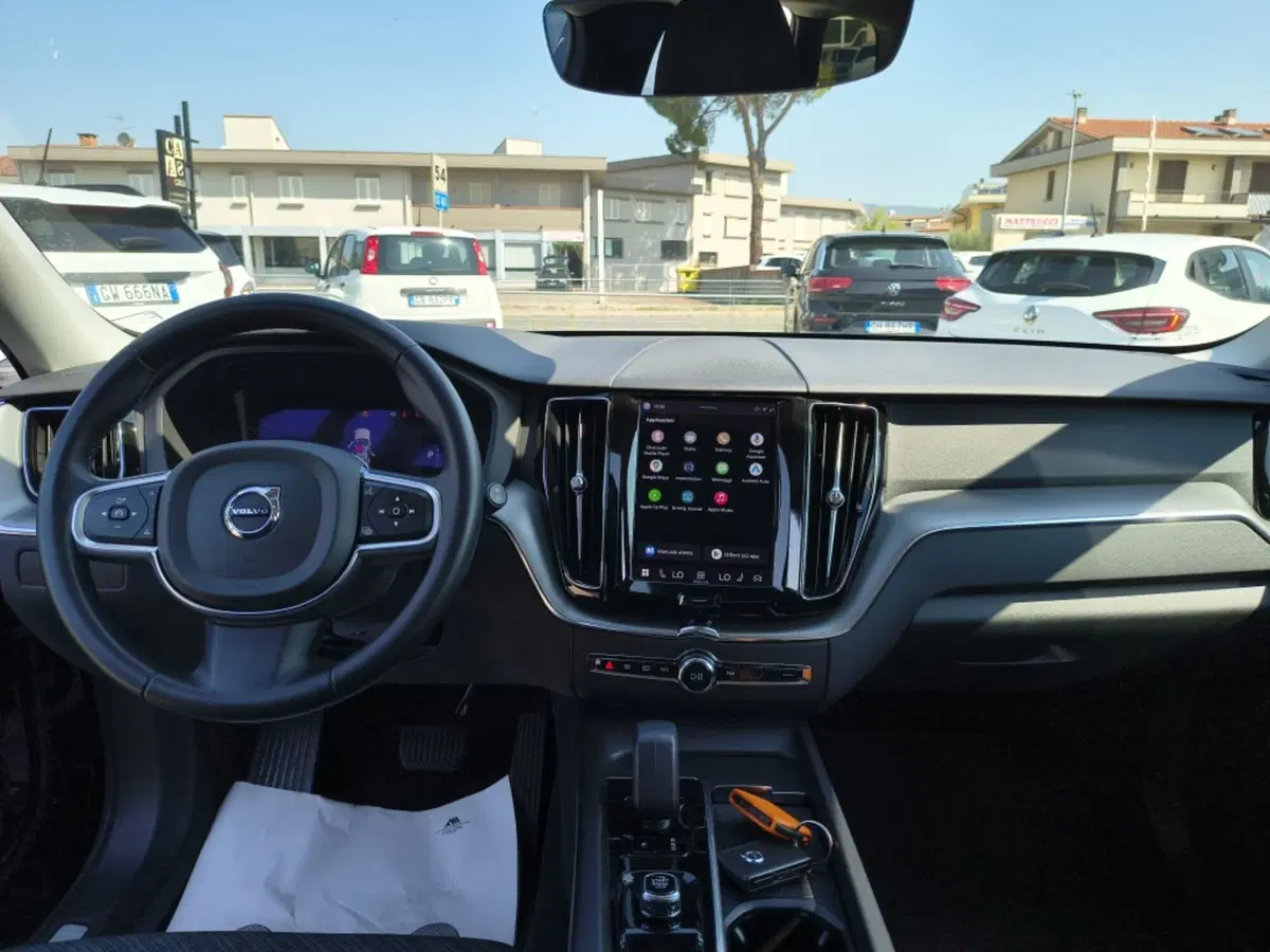 Volvo XC60 usata a Firenze (17)