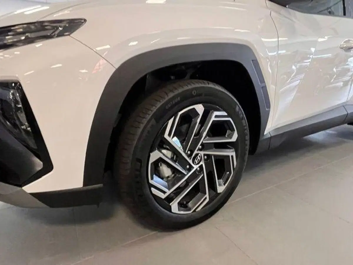 Hyundai Tucson nuova a Verbano Cusio Ossola (3)