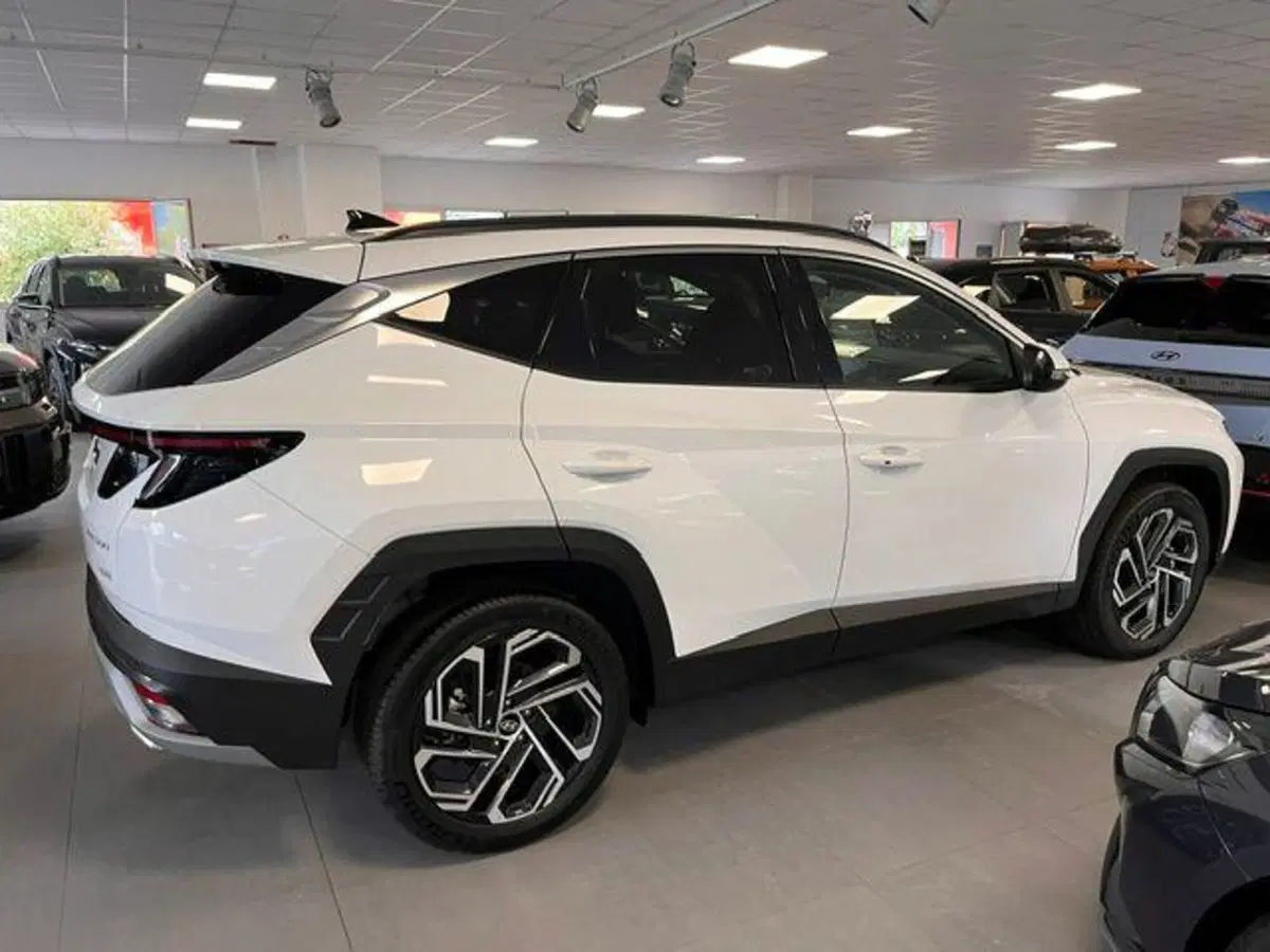 Hyundai Tucson nuova a Verbano Cusio Ossola (6)