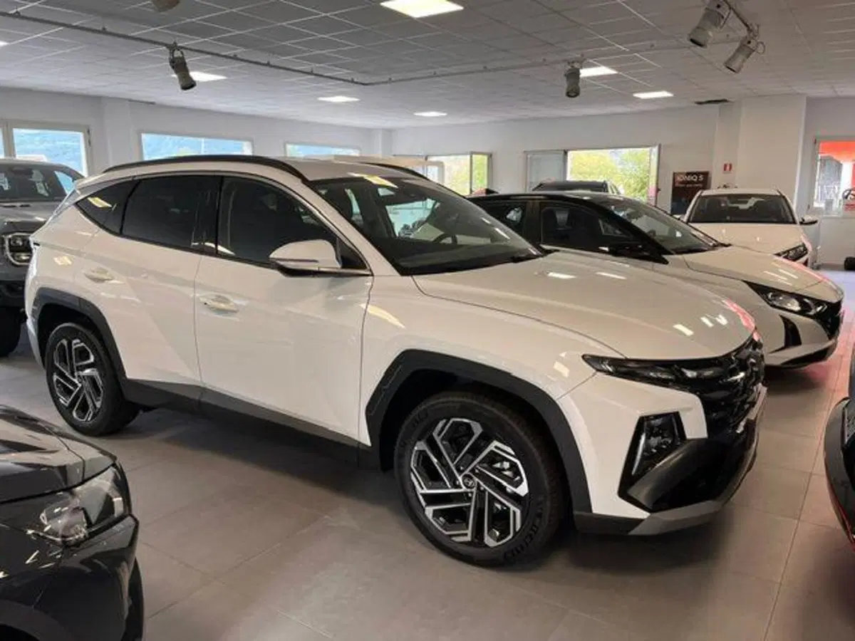 Hyundai Tucson nuova a Verbano Cusio Ossola (7)
