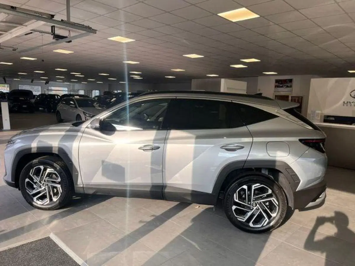 Hyundai Tucson nuova a Verbano Cusio Ossola (4)