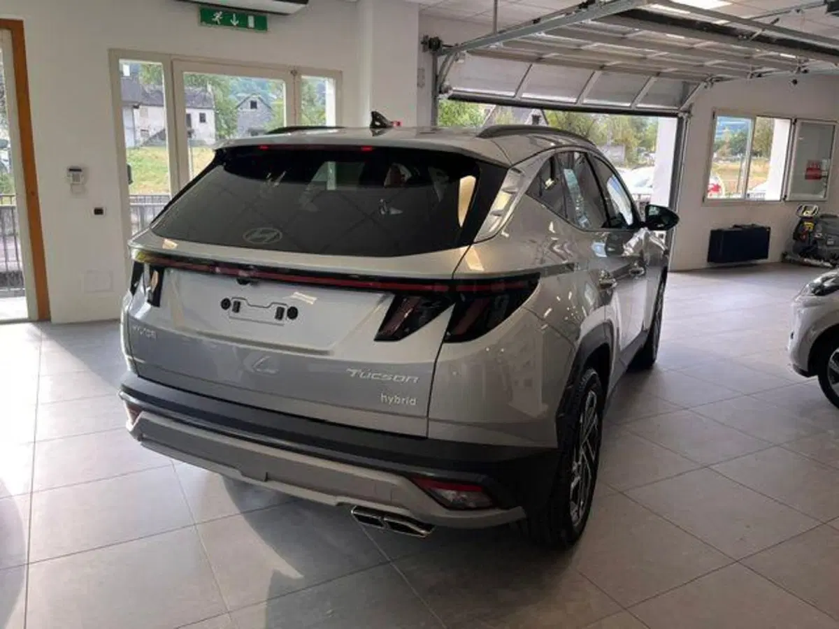 Hyundai Tucson nuova a Verbano Cusio Ossola (6)