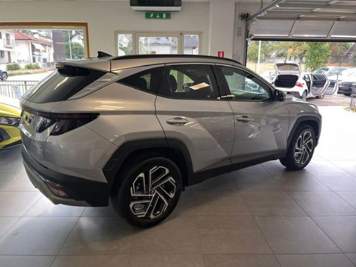 Hyundai Tucson nuova a Verbano Cusio Ossola (7)