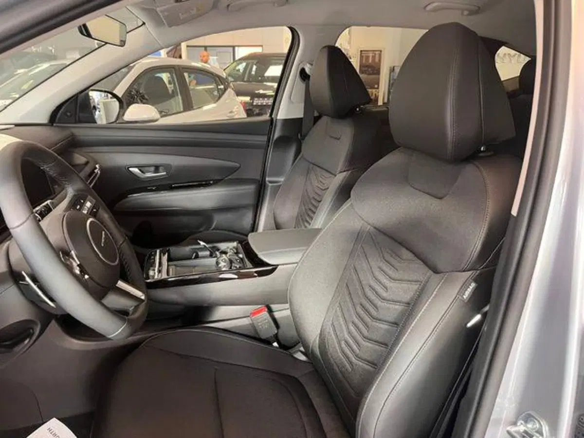 Hyundai Tucson nuova a Verbano Cusio Ossola (9)