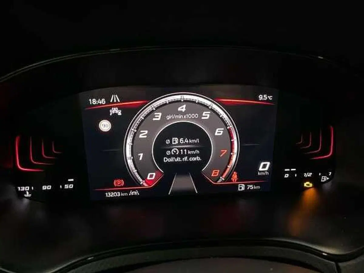SEAT Arona usata a Napoli (11)