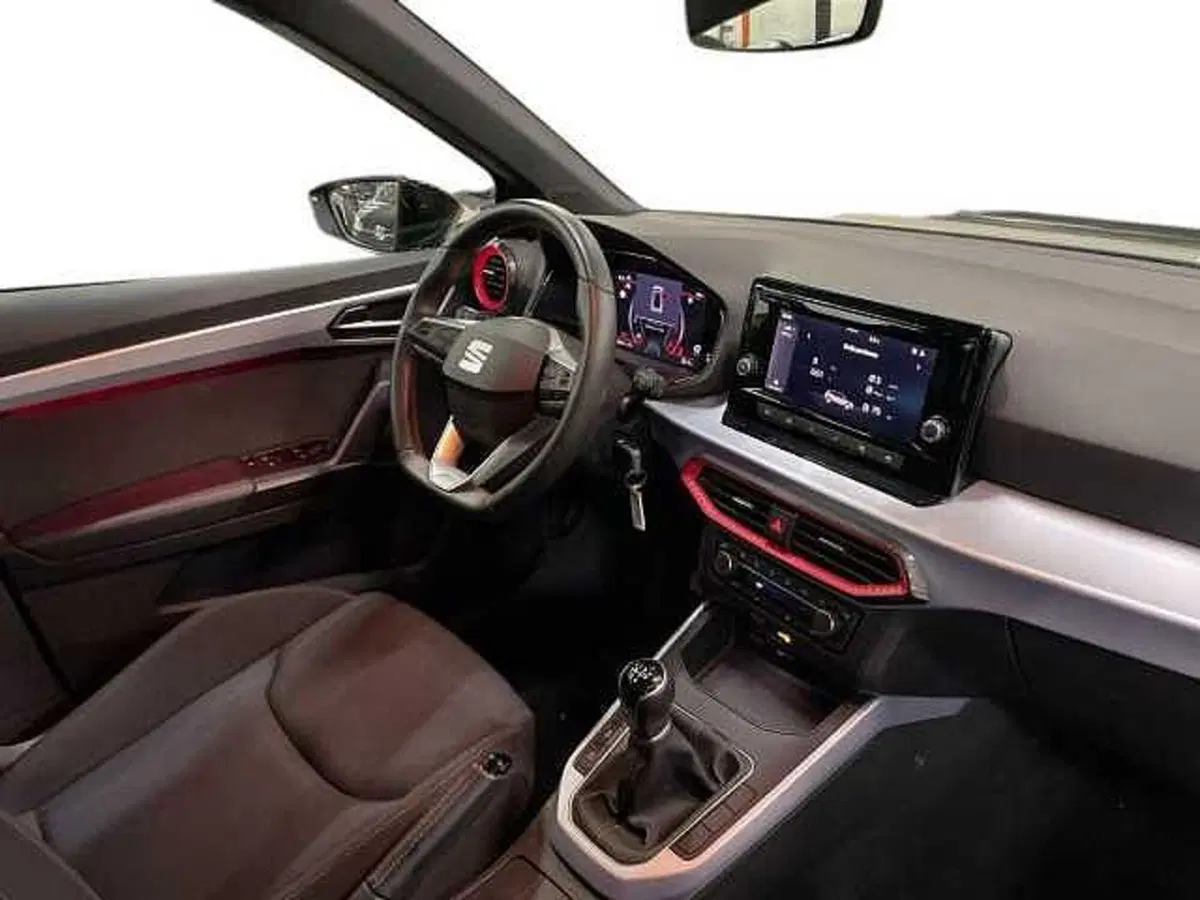 SEAT Arona usata a Napoli (15)
