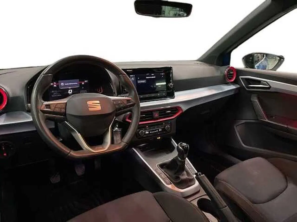 SEAT Arona usata a Napoli (9)