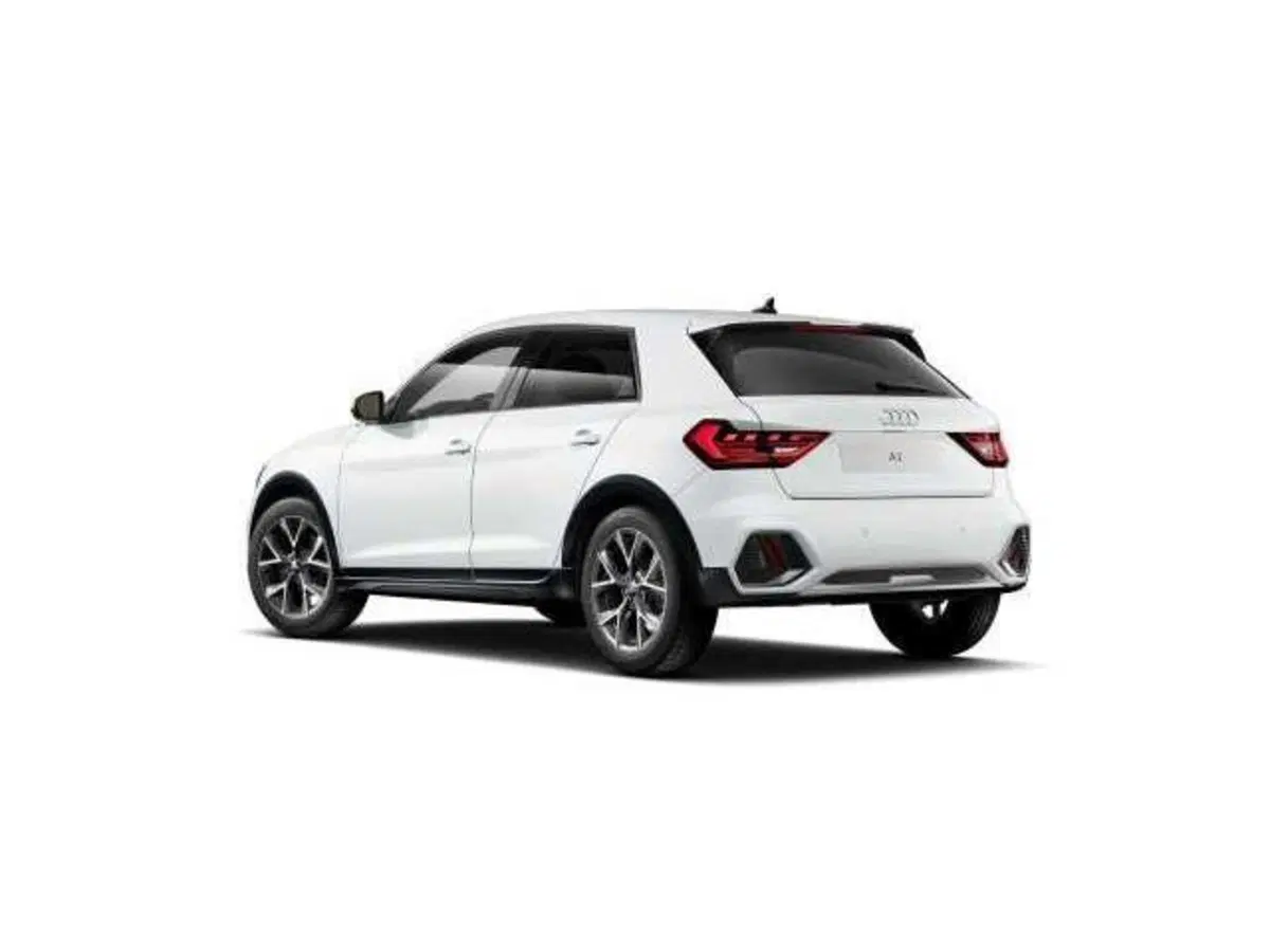 Audi A1 allstreet usata a Avellino (3)
