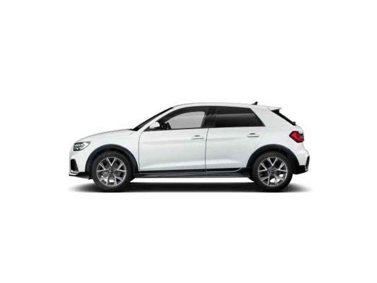 Audi A1 allstreet usata a Avellino (6)