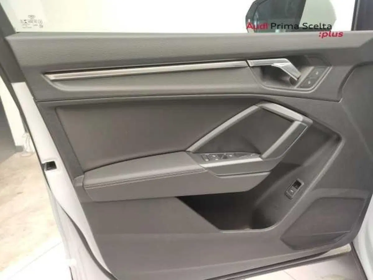Audi Q3 Sportback usata a Avellino (15)