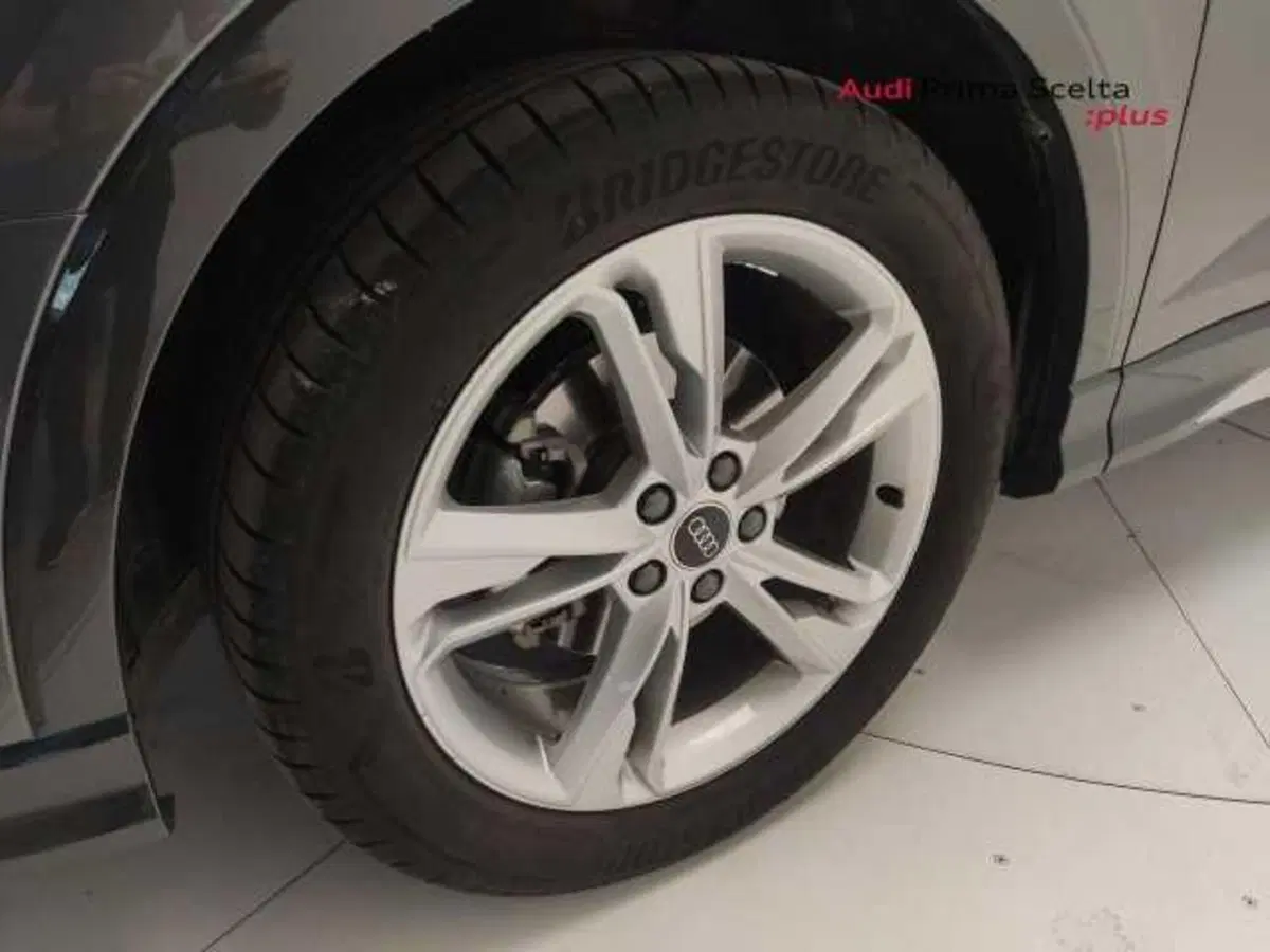 Audi Q3 Sportback usata a Avellino (10)