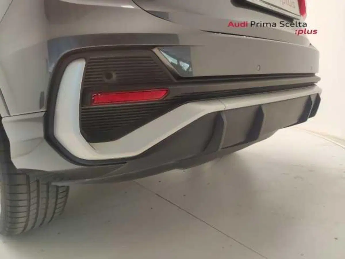 Audi Q3 Sportback usata a Avellino (12)