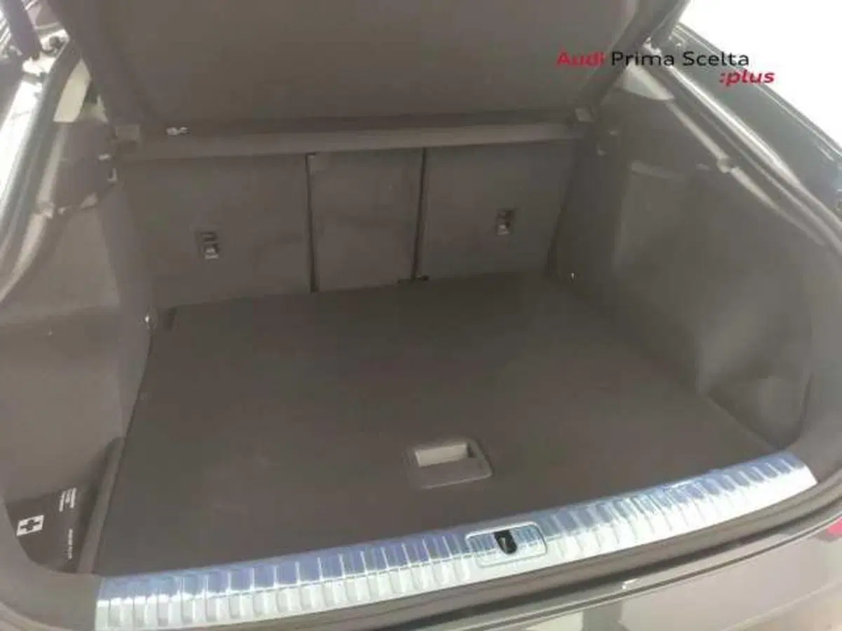 Audi Q3 Sportback usata a Avellino (14)