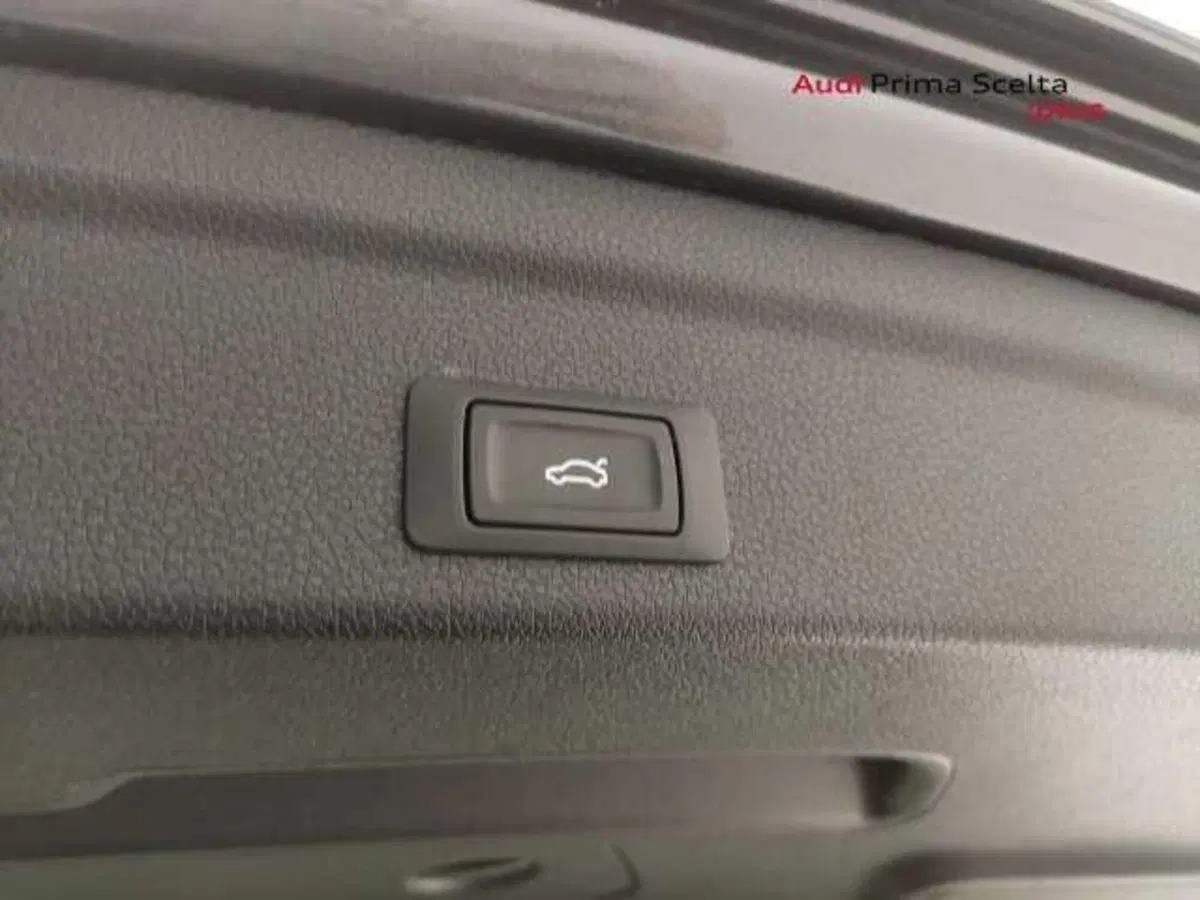 Audi Q3 Sportback usata a Avellino (15)