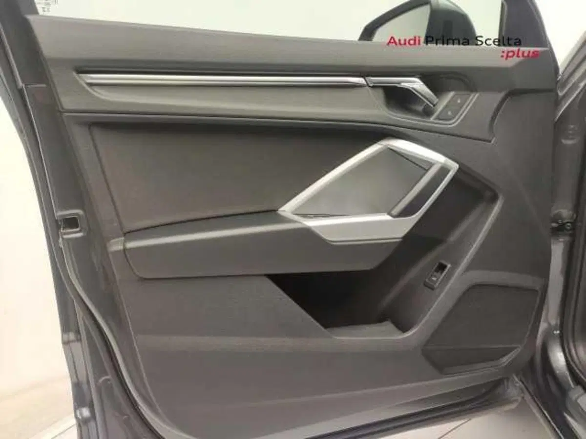 Audi Q3 Sportback usata a Avellino (16)