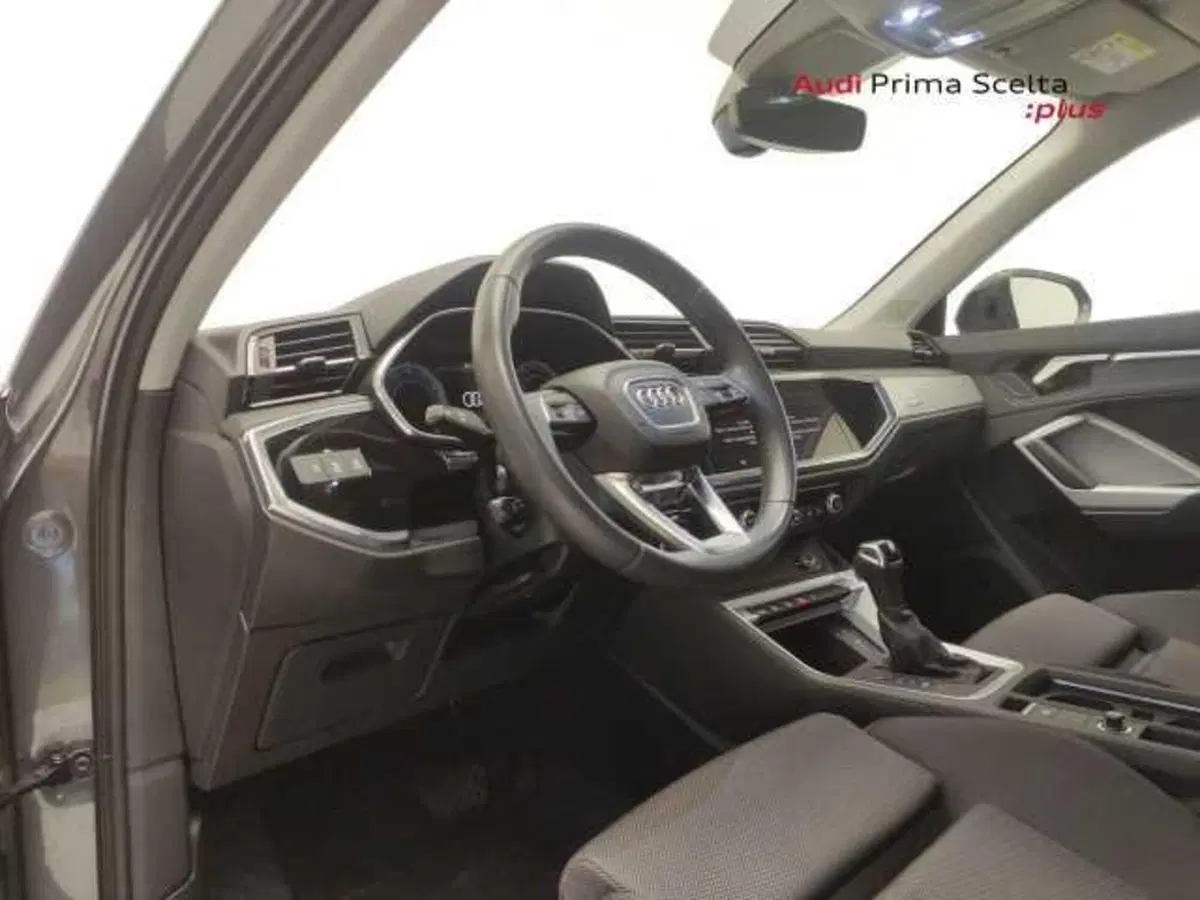 Audi Q3 Sportback usata a Avellino (18)