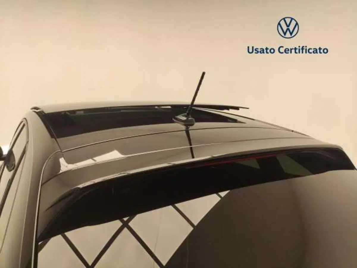 Volkswagen Taigo usata a Avellino (13)