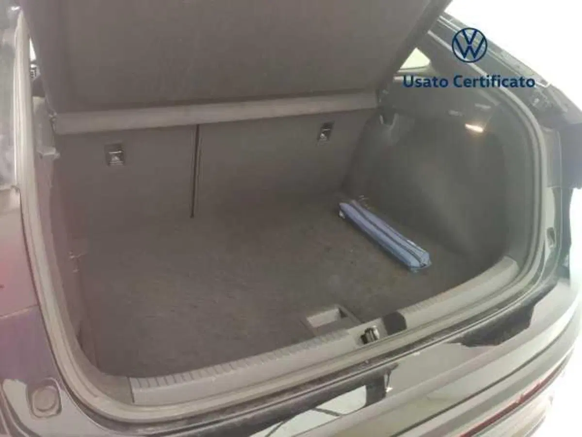 Volkswagen Taigo usata a Avellino (14)