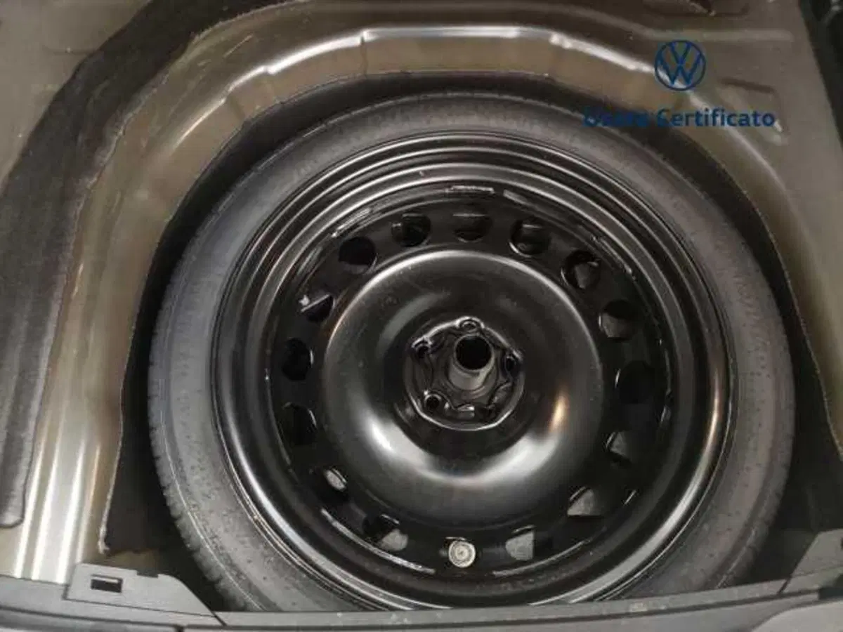 Volkswagen Taigo usata a Avellino (15)