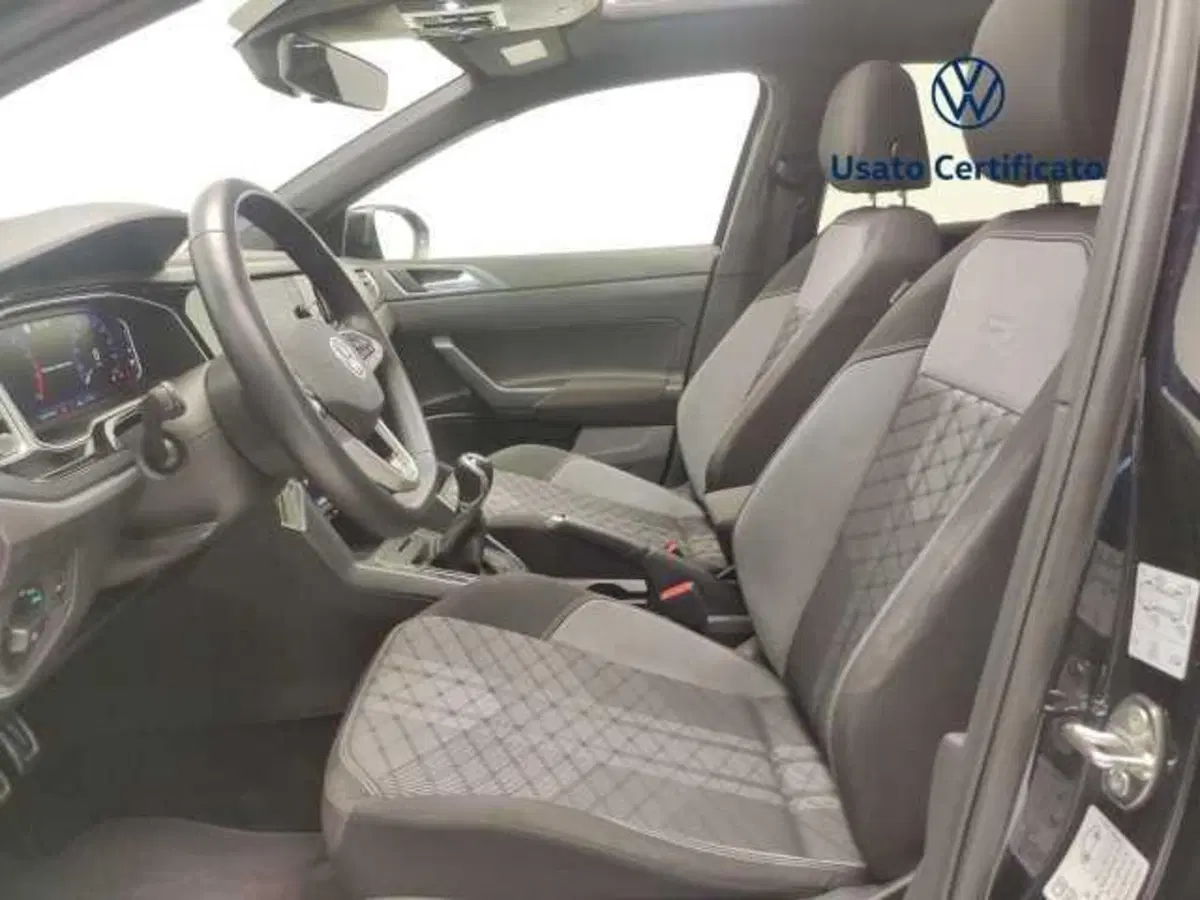 Volkswagen Taigo usata a Avellino (17)