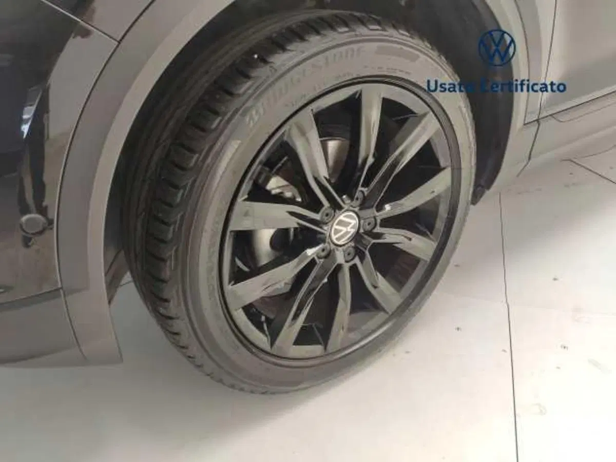 Volkswagen T-Roc usata a Avellino (11)