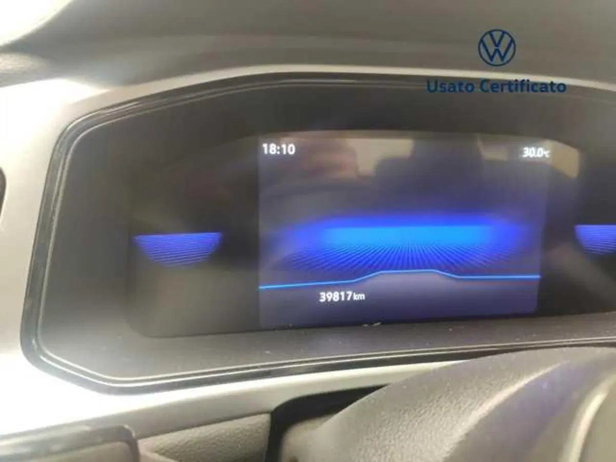 Volkswagen T-Roc usata a Avellino (18)