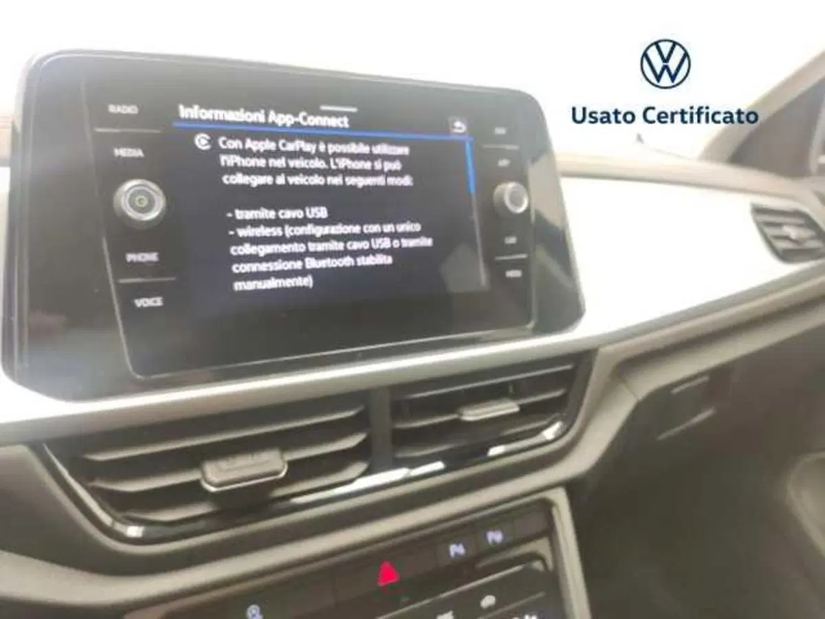 Volkswagen T-Roc usata a Avellino (19)