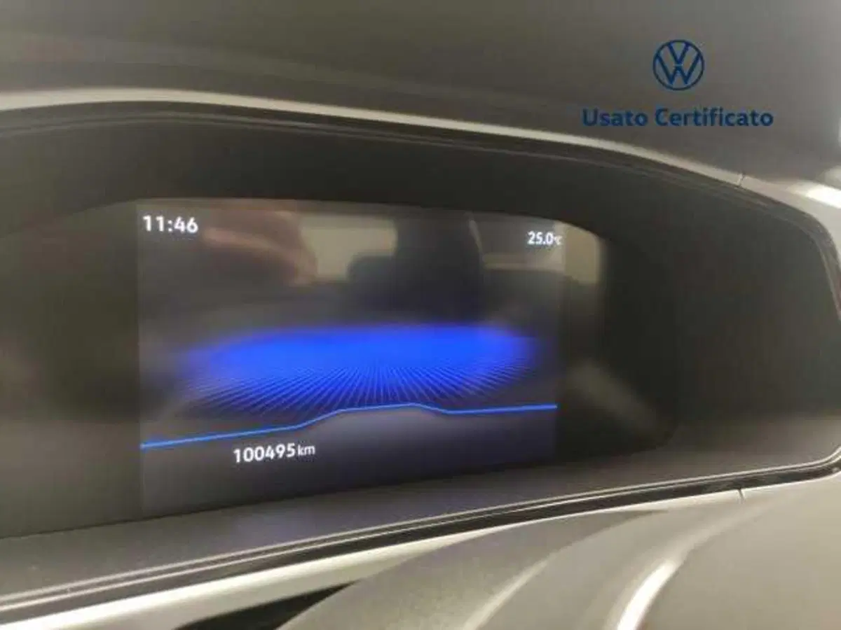 Volkswagen T-Roc usata a Avellino (19)