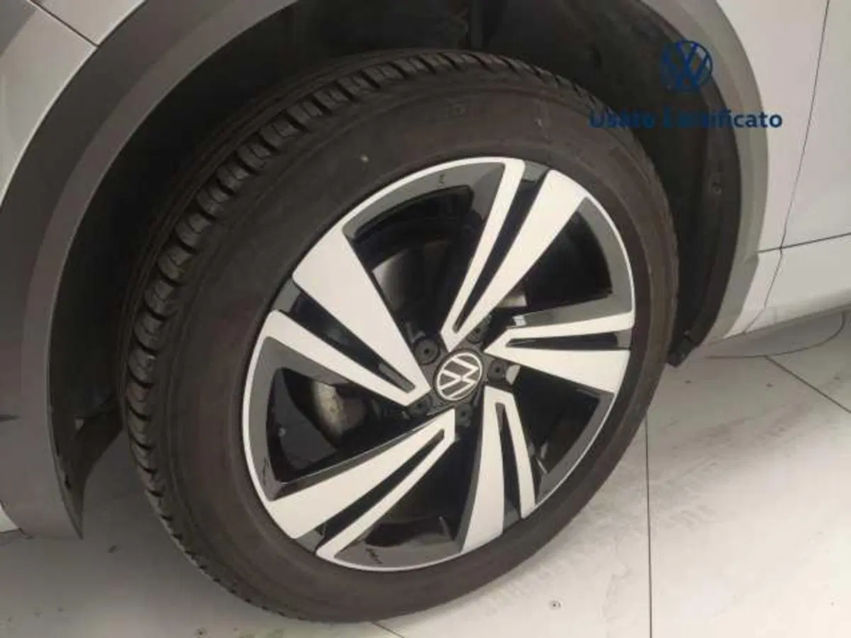 Volkswagen T-Roc usata a Avellino (11)