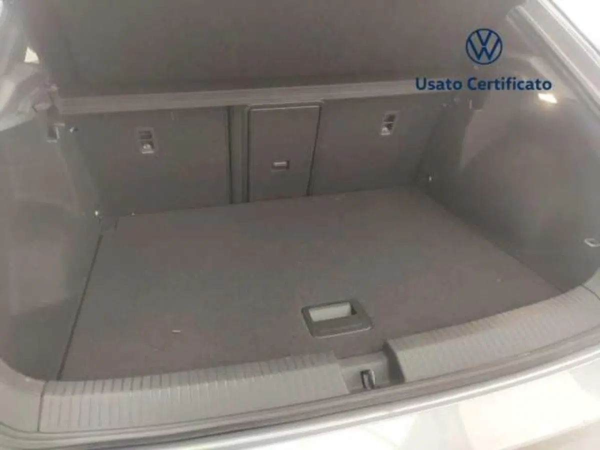 Volkswagen T-Roc usata a Avellino (16)