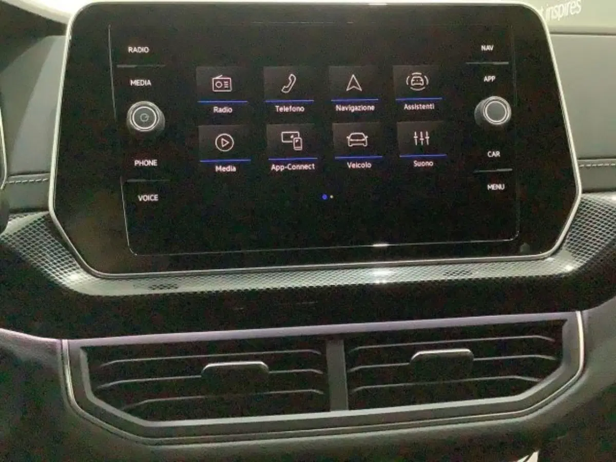 Volkswagen T-Cross nuova a Catania (16)