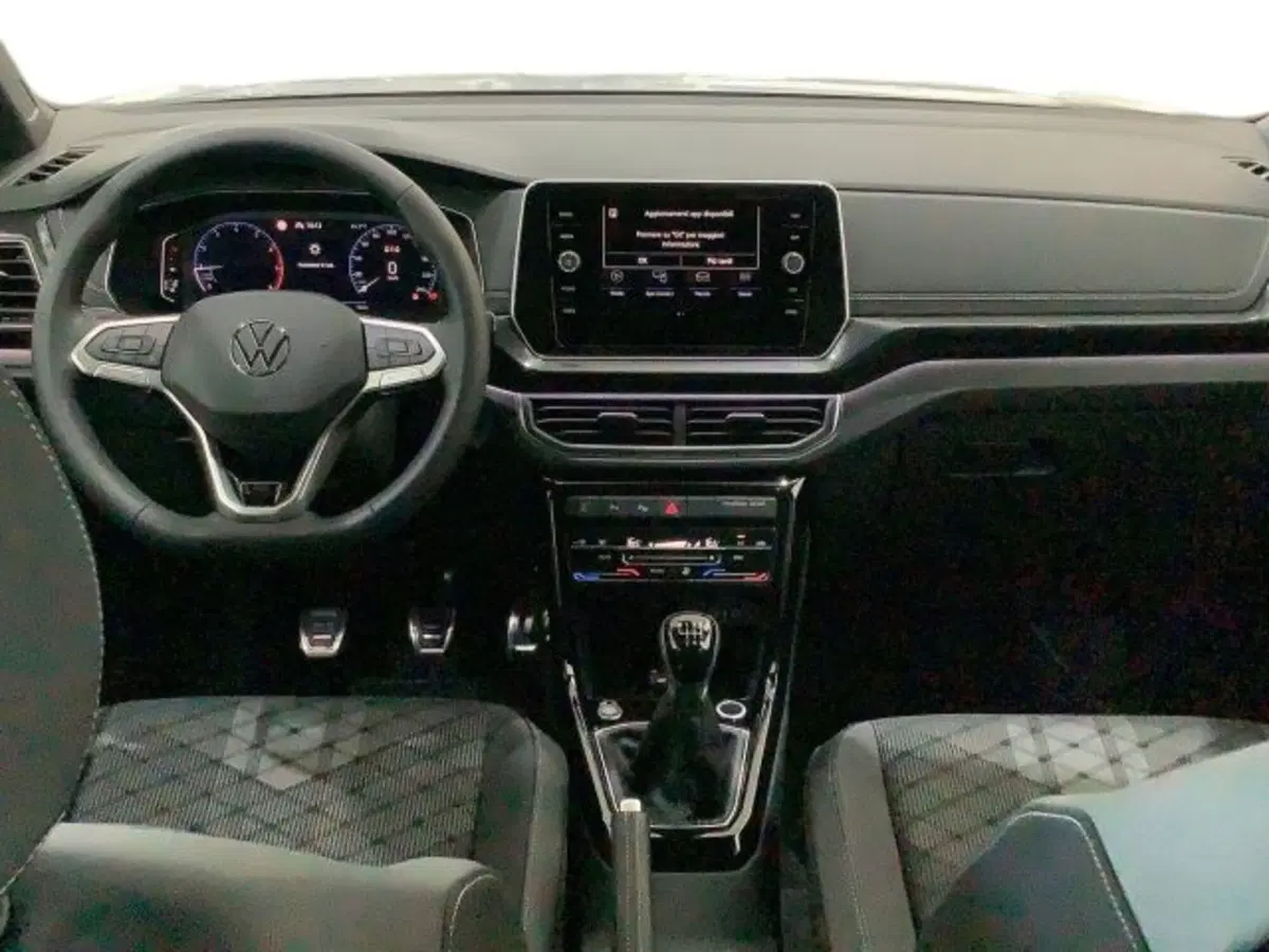 Volkswagen T-Cross nuova a Catania (7)