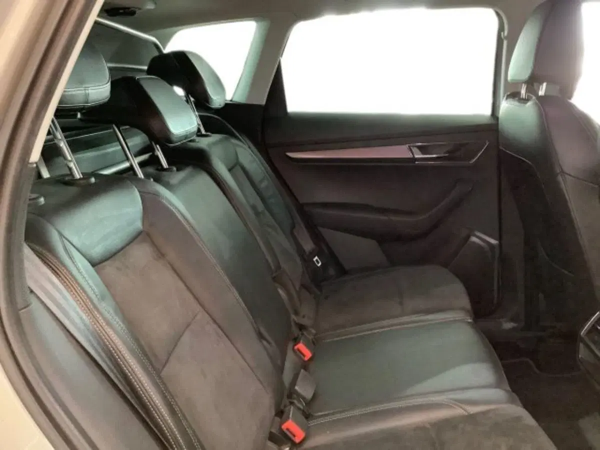 Skoda Karoq usata a Catania (11)