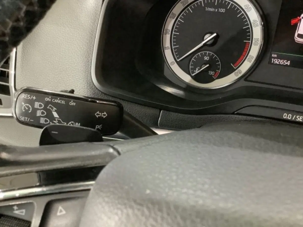 Skoda Karoq usata a Catania (20)