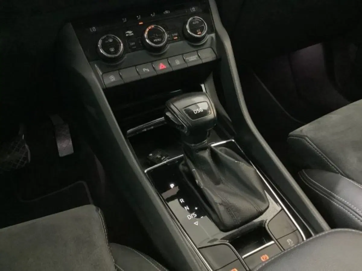 Skoda Karoq usata a Catania (8)