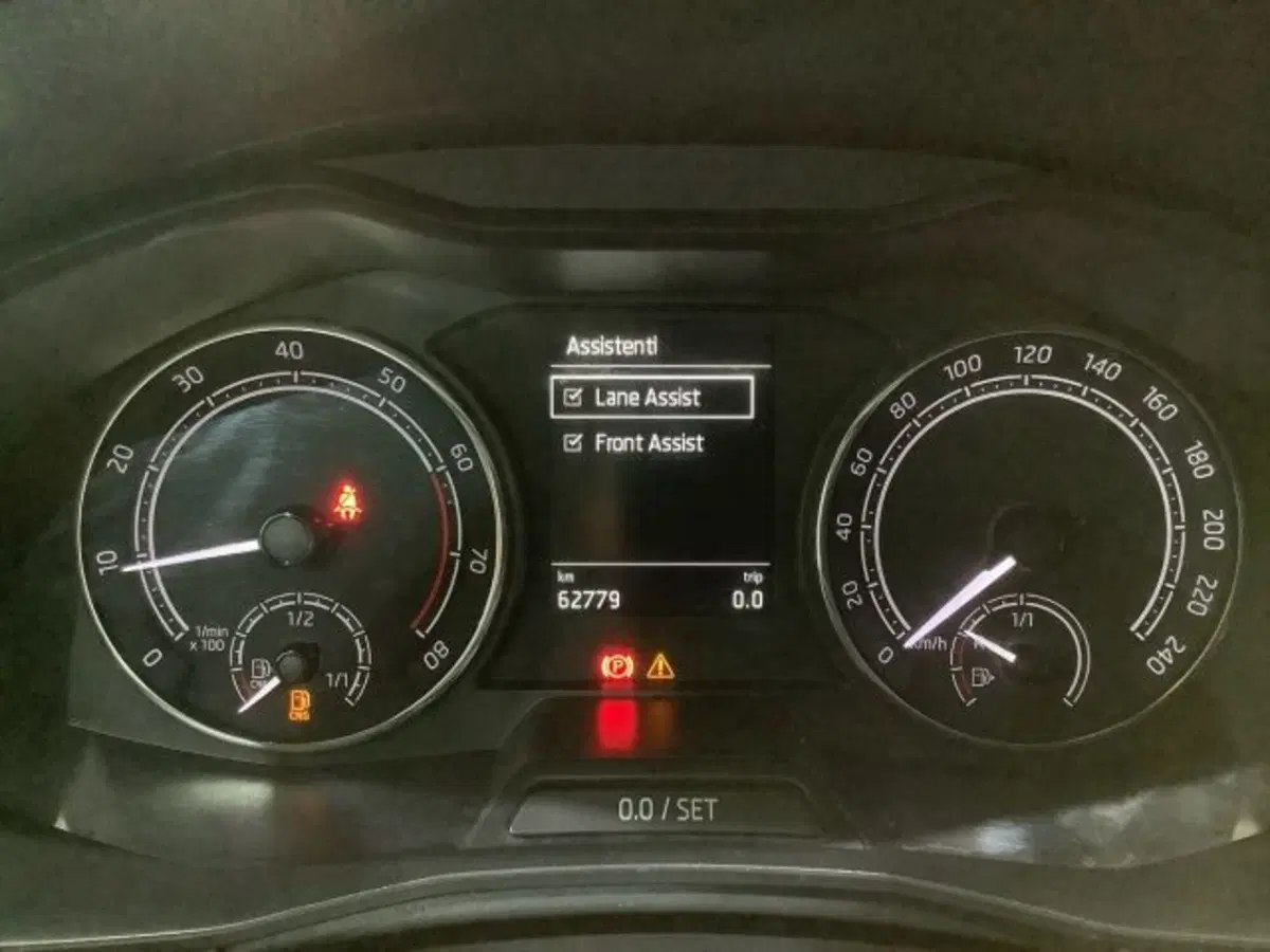 Skoda Kamiq usata a Catania (15)