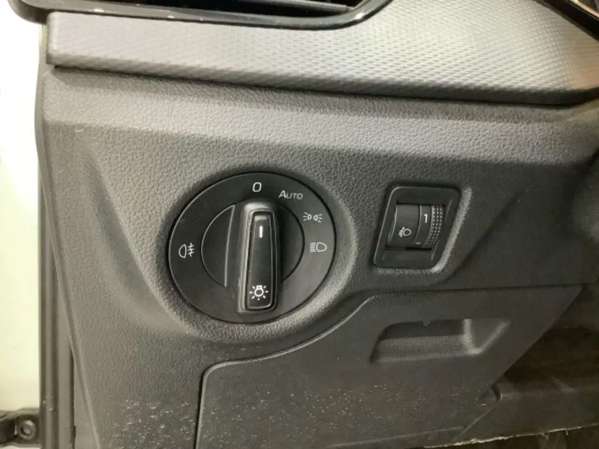 Skoda Kamiq usata a Catania (19)