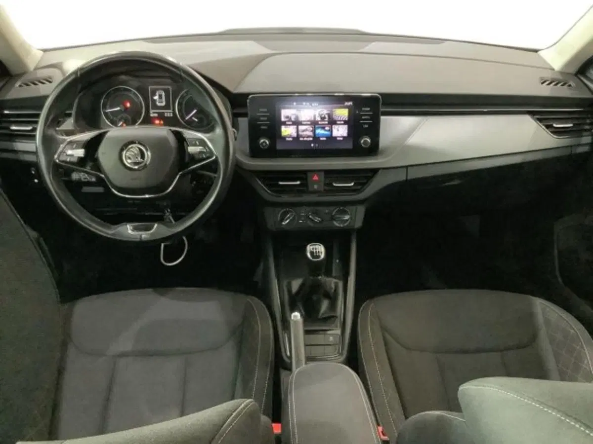 Skoda Kamiq usata a Catania (7)