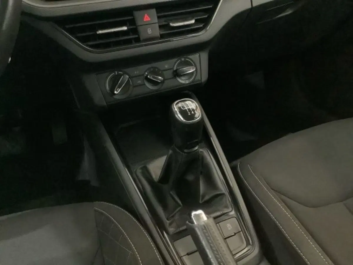 Skoda Kamiq usata a Catania (8)