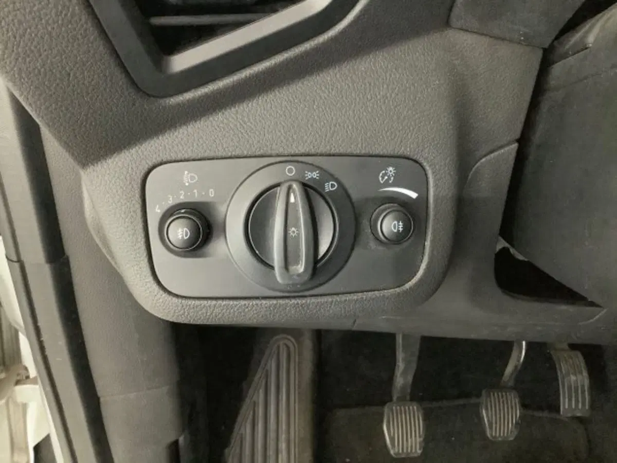 Ford C-Max usata a Catania (19)