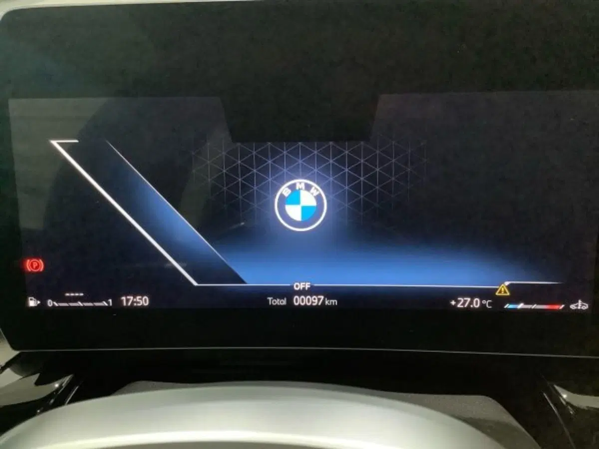 BMW X1 nuova a Catania (15)