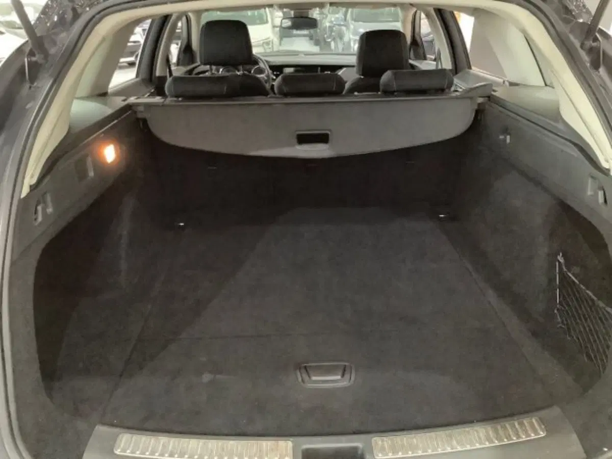 Opel Insignia Station Wagon usata a Catania (12)