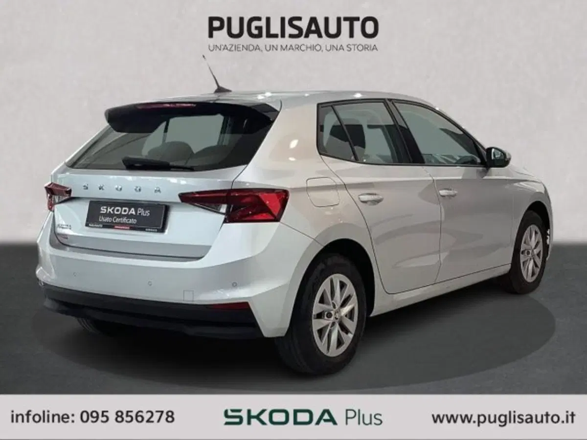 Skoda Fabia usata a Catania (4)