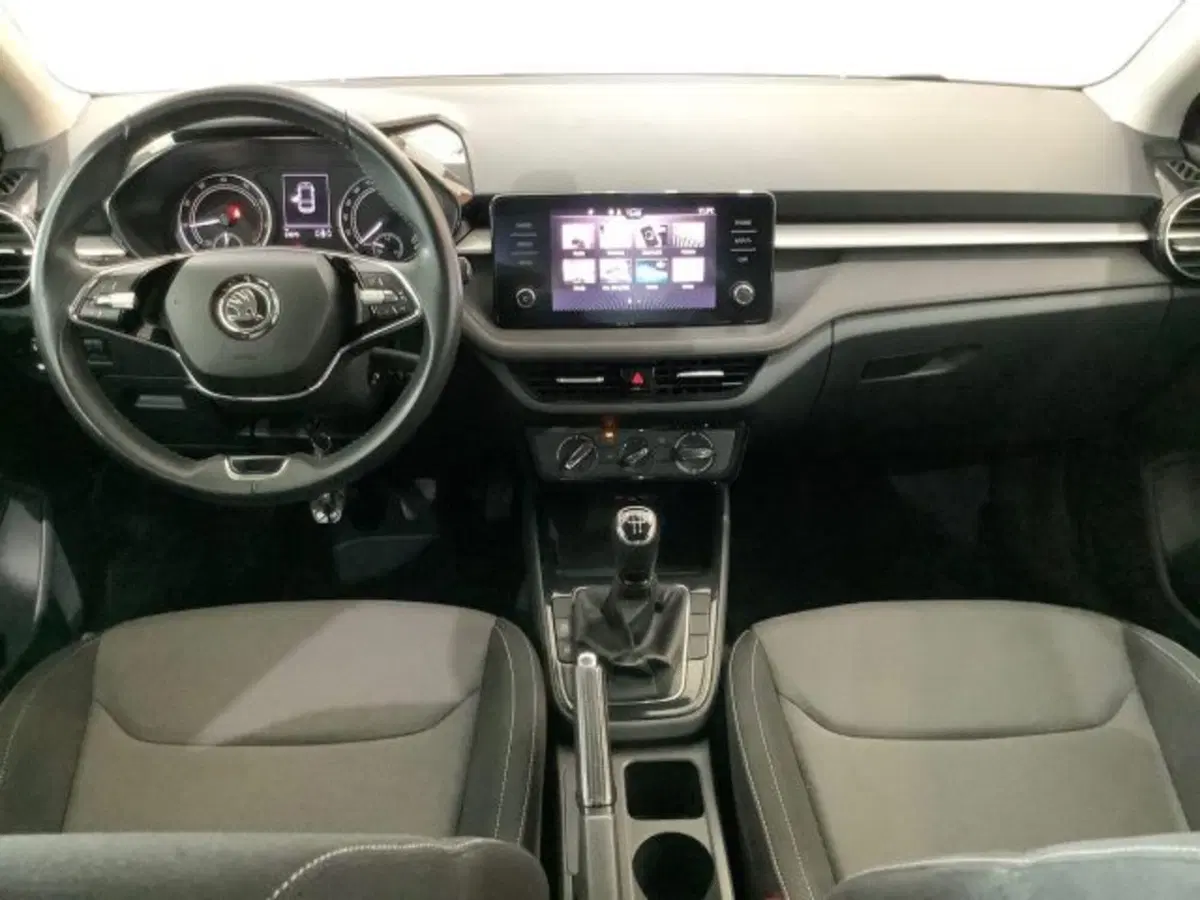 Skoda Fabia usata a Catania (7)