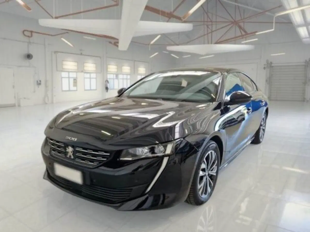 Peugeot 508 nuova a Catania